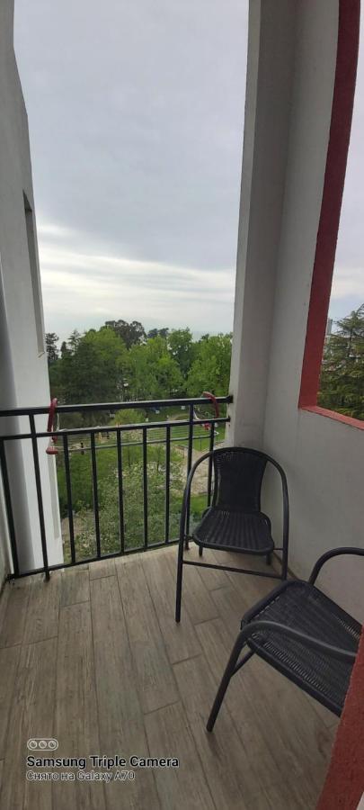 Студия Радуга У Моря Колхида Batumi Bagian luar foto