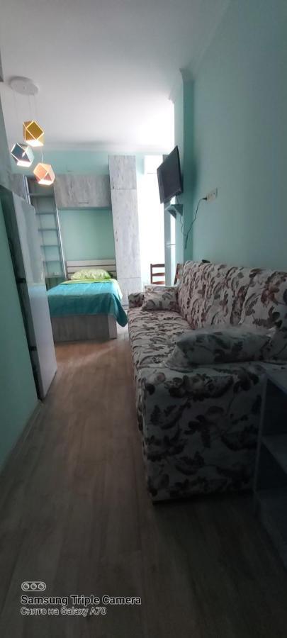 Студия Радуга У Моря Колхида Batumi Bagian luar foto