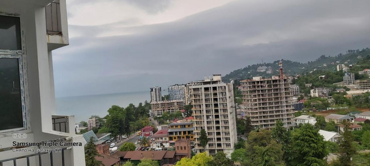 Студия Радуга У Моря Колхида Batumi Bagian luar foto